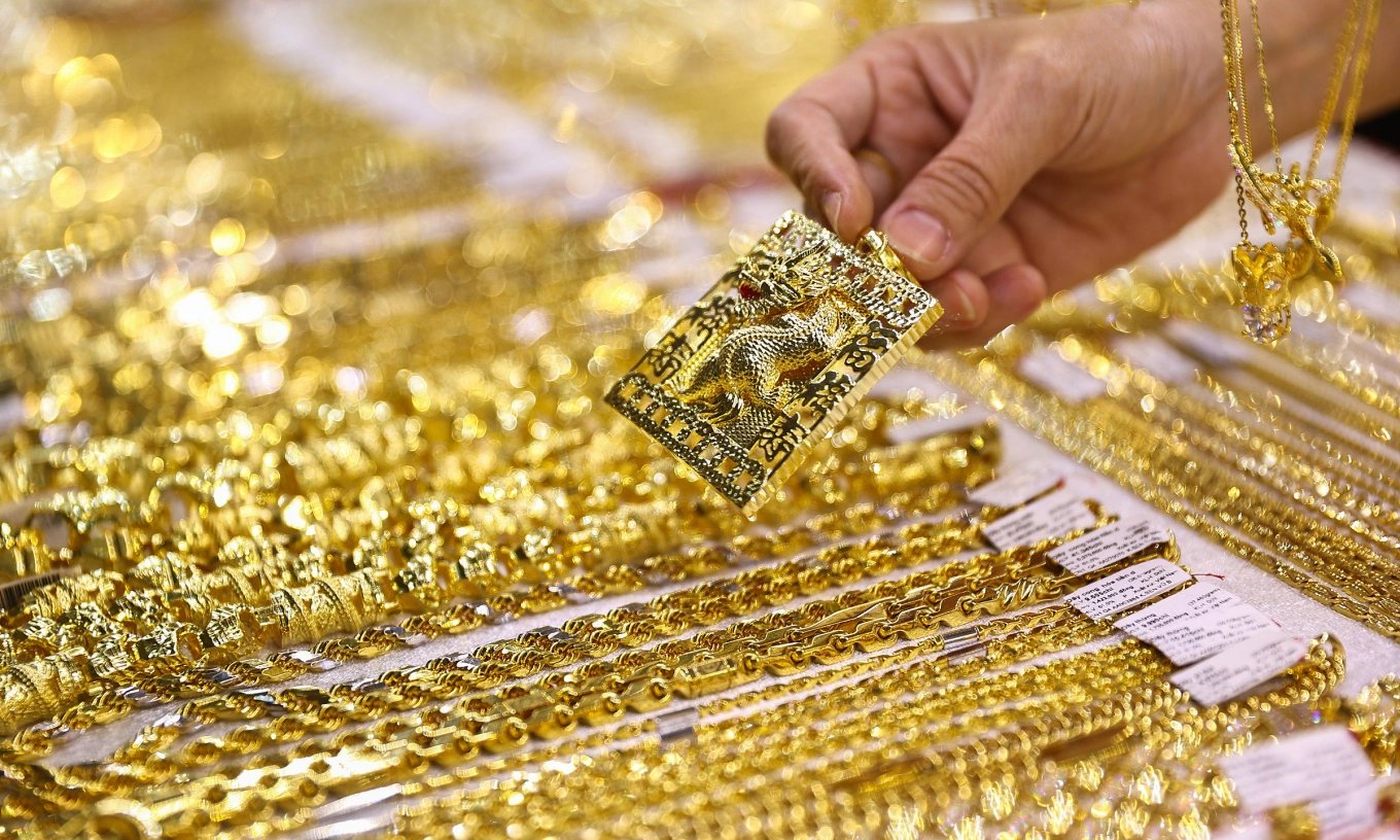 Gold Prices Above $4,600/oz & Constrained Mine Supply Support